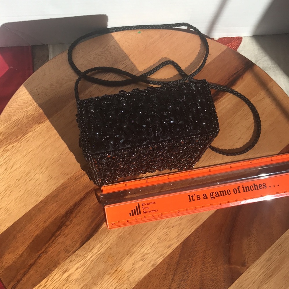 Black sequin beaded crossbody evening bag - Picture 8 of 9